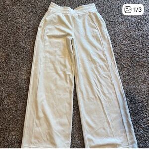 Lululemon White Fleece Sweatpants